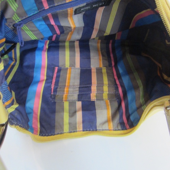 Nine West Small Yellow Hand Bag Buckle Strap Zipper Closure Silver Hardware - Picture 3 of 13